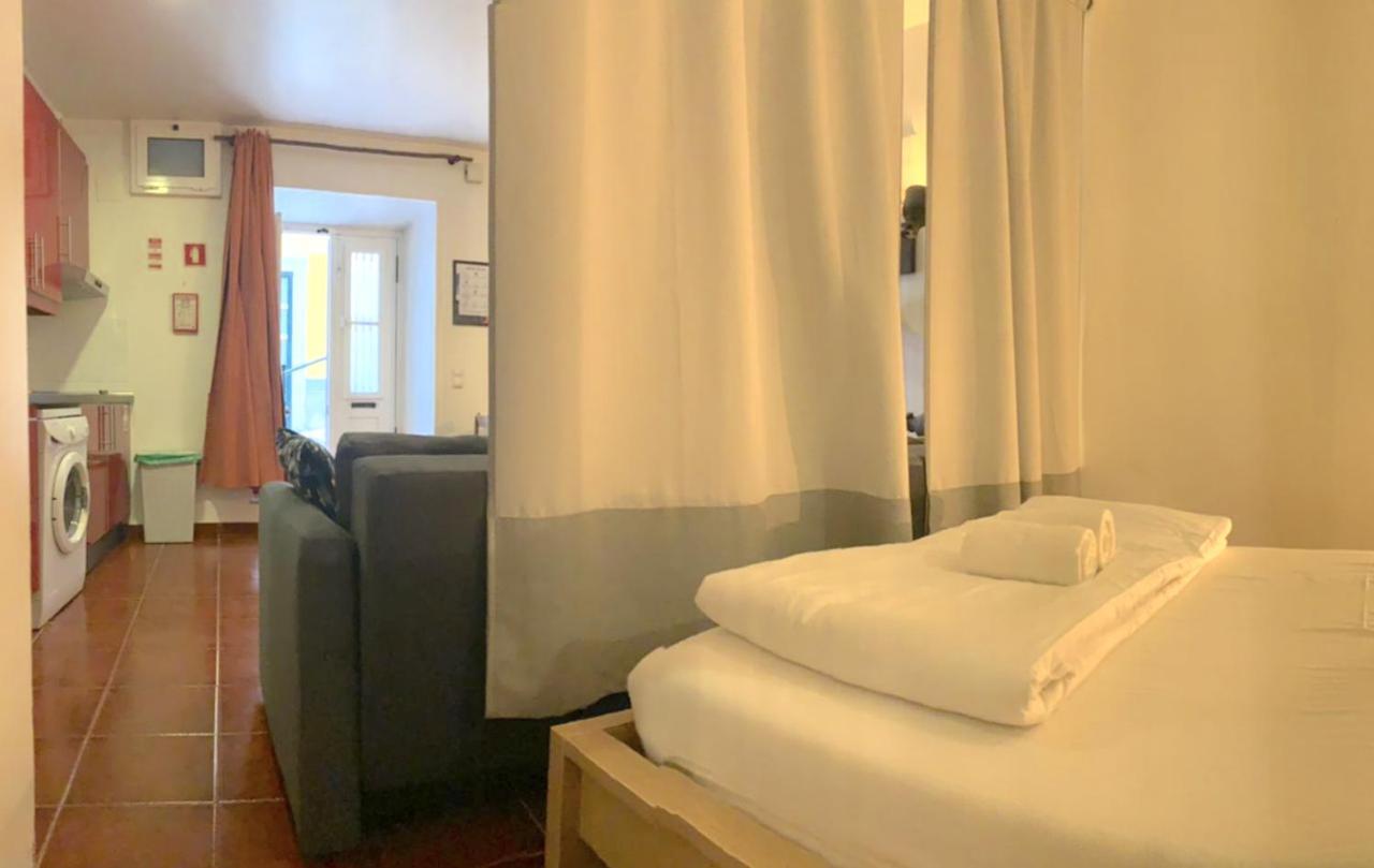 Studio Apartment  Lisbon Bagian luar foto